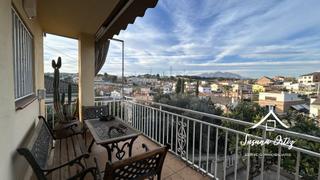 Chalet à Sant Esteve Sesrovires. Casa en venta en sant esteve de sesrovires
