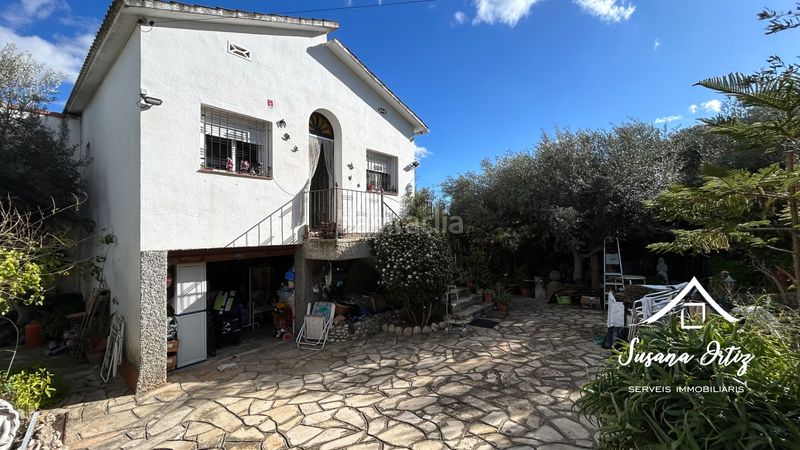 Foto eeabb06e-bc6b-4f47-b120-9329844a8b5c. House with fireplace heating parking pool in Sant Esteve Sesrovires