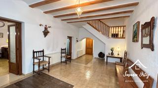 Maison à Olesa de Montserrat. Casa en venta olesa de montserrat