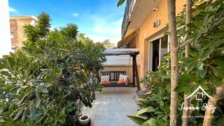 Maison jumelée à Calafell Residencial. Casa en venta en calafell