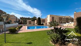 Casa adossada a Calafell Residencial. Casa en venta en calafell