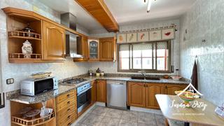 Chalet en Masquefa. Casa en venta en masquefa urbanización can valls