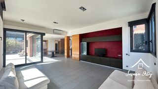 Chalet à Abrera. Chalet en venta en abrera