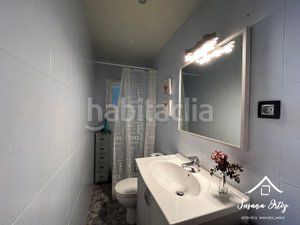 Foto a0fc1d42-73bf-476c-b6f8-3d4bf6e858bb. Xalet amb calefacció aparcament piscina a Masquefa