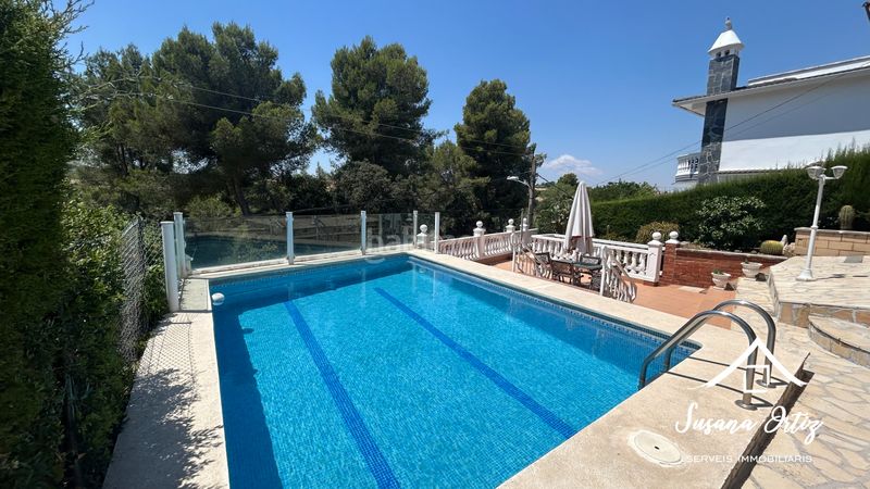 Foto 3ee5ba10-f92a-4079-90ee-bfe70e0a48c3. Chalet mit kamin heizung parking pool in Piera