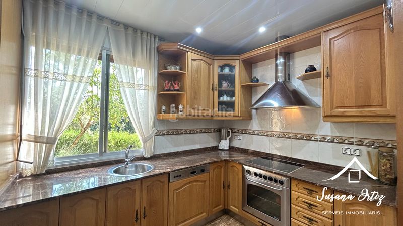 Foto 5571043d-3787-4c12-90c2-125d6c8d1fb5. Chalet mit kamin heizung parking pool in Piera