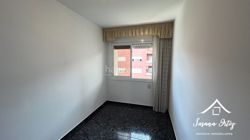 Foto 455e2735-d393-4c12-86fe-3a355d2852b4. Casa adossada amb calefacció aparcament a Nucli Urbà Esparreguera