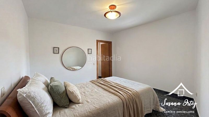Foto 71aa09f4-7076-4f18-9f3d-2f29767c60e5. Casa adossada amb calefacció aparcament a Nucli Urbà Esparreguera