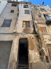 Maison jumelée à Valls. Casa en venta en valls