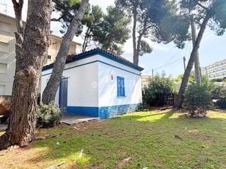 House in Coma-ruga Platja. Casa en venta en el vendrell