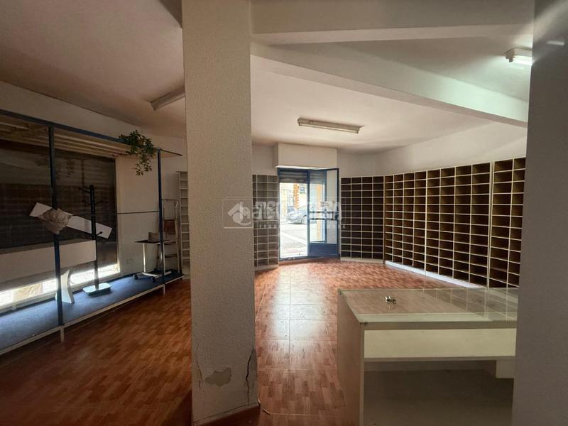 Foto 9f210def-b693-48a9-a53f-b5188880b7af. Geschäftsraum in Torreforta Tarragona