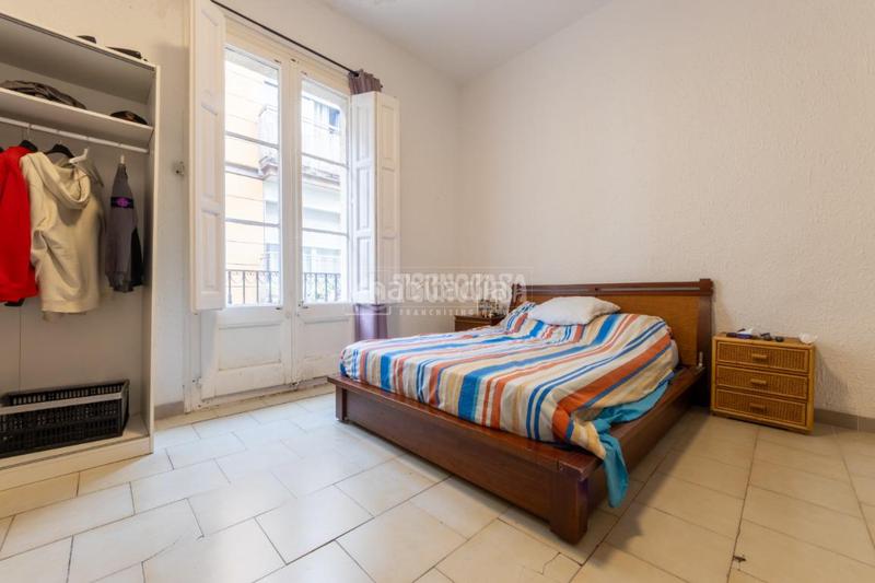 Foto 07fca20a-77ed-4b51-b1a0-d15bf1857bdd. Edificio  en venta en Centre Reus