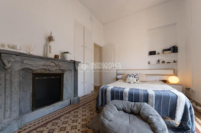 Foto 2403fc4e-5f40-43b5-9f5b-e0d052136164. Edificio  en venta en Centre Reus