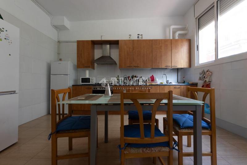 Foto 4901fab7-4c7b-401c-b4ea-77c13d9f9cc7. Edificio  en venta en Centre Reus