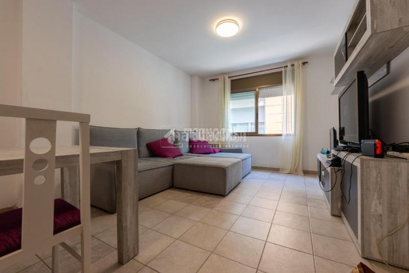 Foto 75f59a92-5b10-4544-ae9e-3cc070ac88f7. Edificio  en venta en Centre Reus