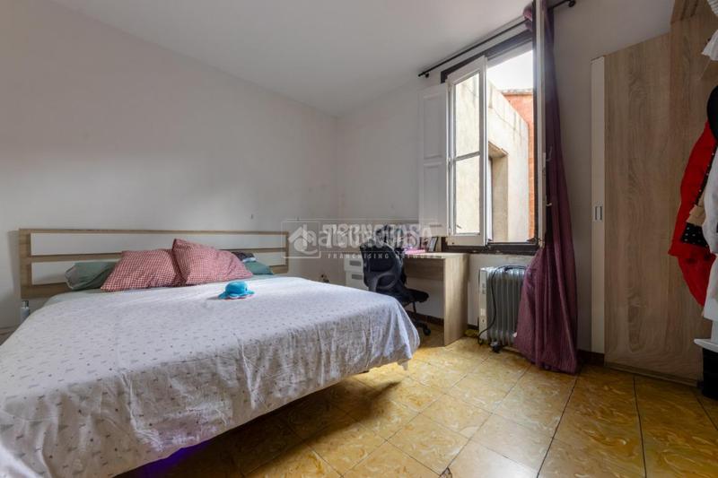 Foto 7bae6854-81be-4138-98e7-93c694c8baf3. Edificio  en venta en Centre Reus