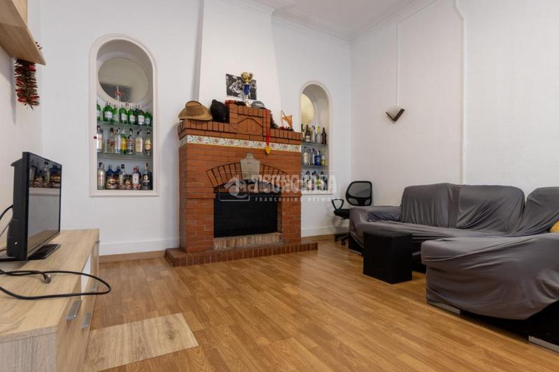 Foto 7de30d96-a079-4969-b255-c27a39427031. Edificio  en venta en Centre Reus