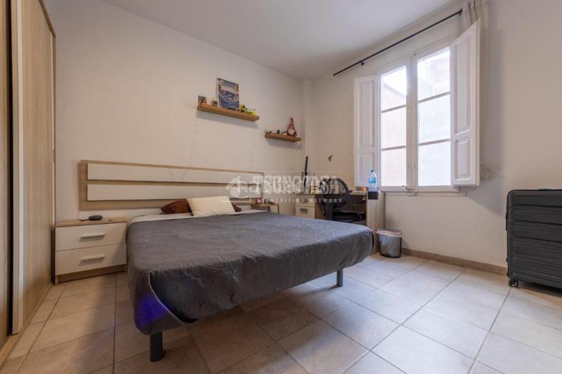 Foto 8115994a-e1fb-4db5-8aff-ee0e5f02acee. Edificio  en venta en Centre Reus