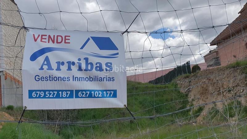 Foto 91f555fa-866c-4393-b21c-329cb5a0ab71. Terreno residencial parcelas casco urbano en Escalona