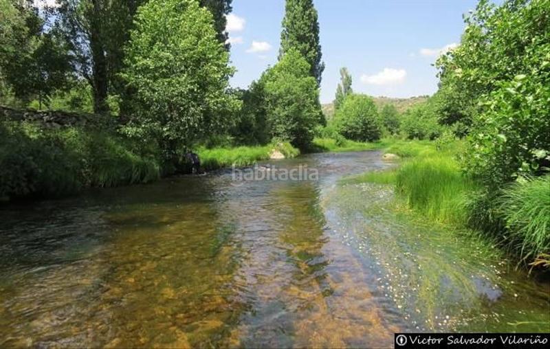 Foto 458093cb-15ae-4ec3-8a0f-c3f9f7d4e40f. Locale commerciale con riscaldamento in Escalona