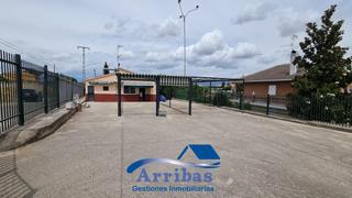 Local Comercial a Hormigos. Bar y vivienda
