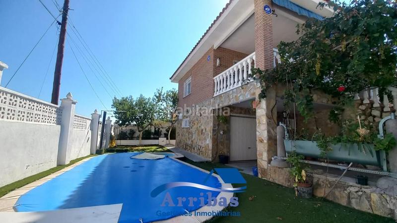 Foto 7a189a08-a94f-4fd1-bba7-61b9692ab3d2. Chalet en Escalona