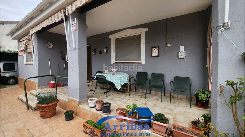 Foto d7279d9c-ede2-4a0a-a3f8-9e470f786943. Chalet with heating parking pool in Escalona