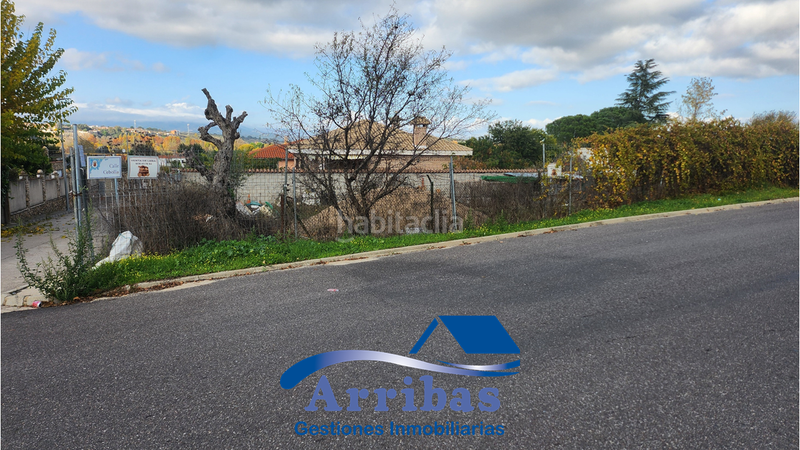 Foto c415c736-8b73-4040-b634-4c7939fde995. Terrain résidentiel dans Escalona