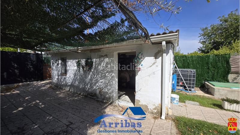 Foto 08456c9f-6a68-48e0-8e74-c386c0eda12d. Chalet with fireplace heating pool in Escalona