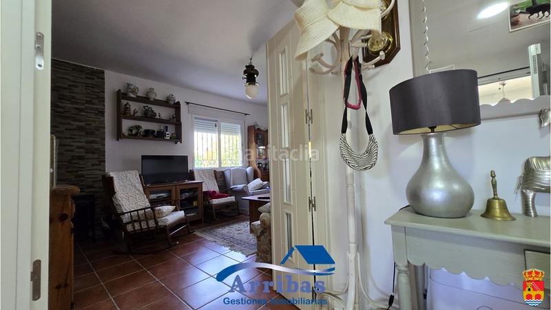 Foto 0dbe48ba-9b1e-4d47-ab84-194c749b2b97. Chalet with fireplace heating pool in Escalona