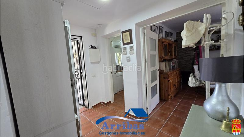 Foto 1679df98-8251-4278-9842-dc5b86dd1717. Chalet with fireplace heating pool in Escalona