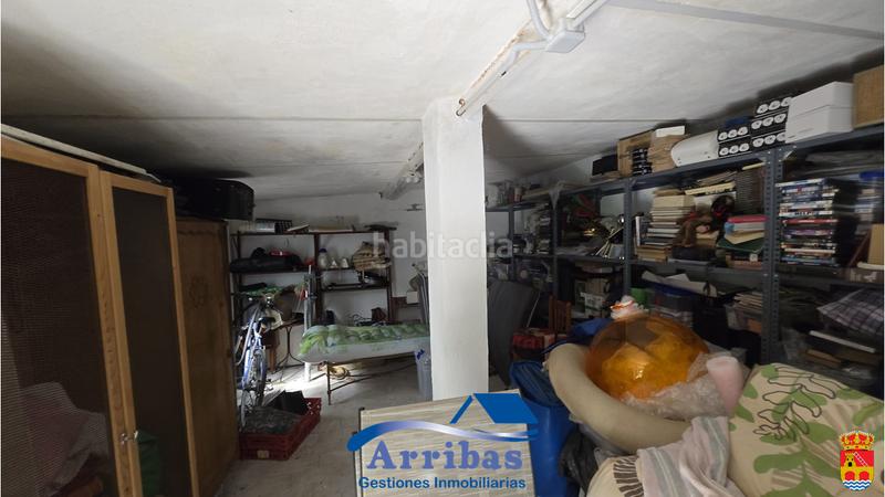 Foto 3a8021ab-ea9d-4b4c-8d81-41aa82ff61fa. Chalet with fireplace heating pool in Escalona