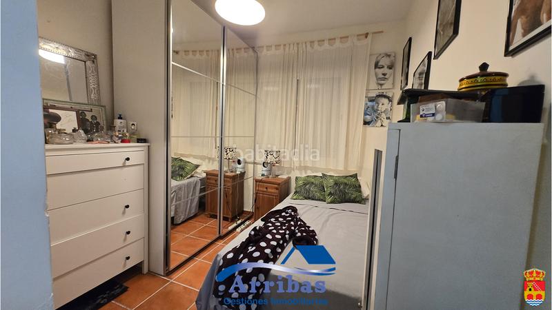 Foto 6940340d-5cac-4e21-845e-50ca94ee8095. Chalet with fireplace heating pool in Escalona