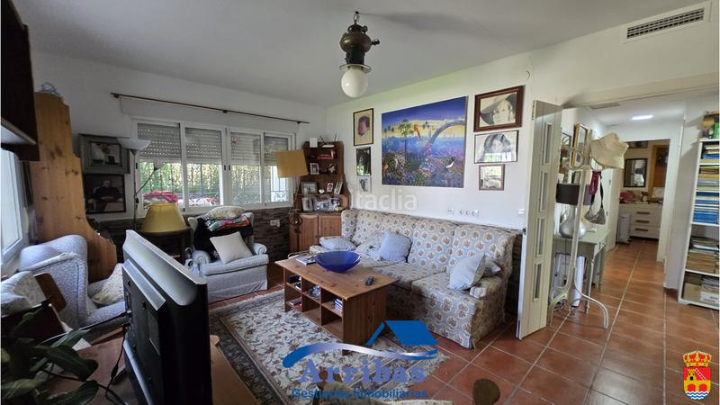 Foto 9c898da7-e097-469d-b1f6-3e2bb90b6989. Chalet with fireplace heating pool in Escalona