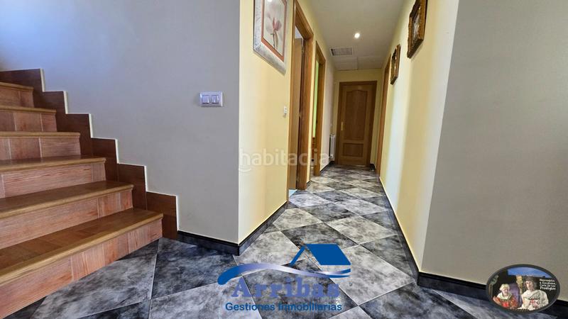 Foto 4d968e4d-bca4-412c-b910-a03e5fd7b6c0. Xalet amb calefacció aparcament piscina a Escalona