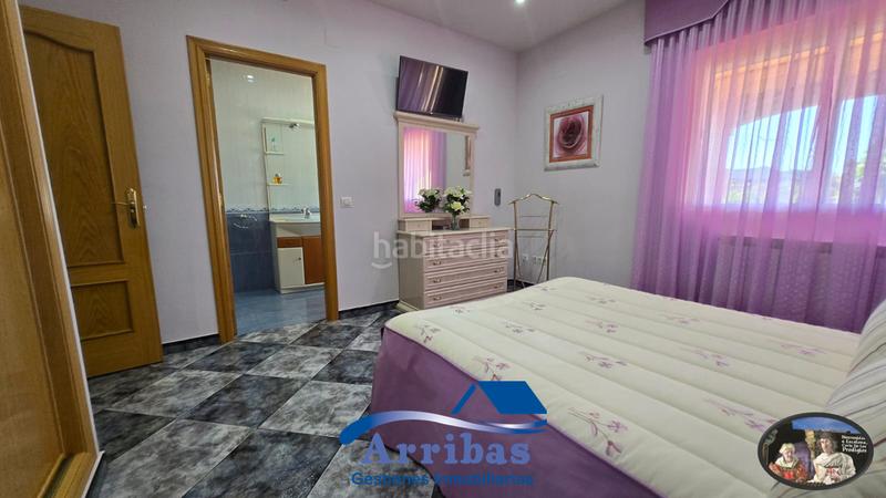 Foto 6d571606-e083-4a5a-a820-532d4f7b84fa. Xalet amb calefacció aparcament piscina a Escalona