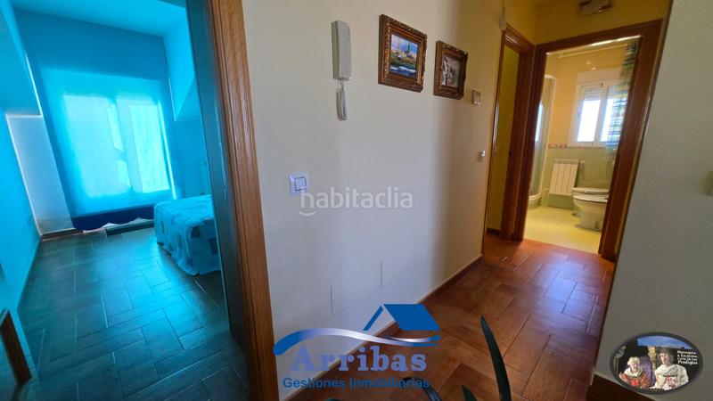 Foto bed2eb26-606e-4f28-8fc0-e6661c4ac264. Xalet amb calefacció aparcament piscina a Escalona