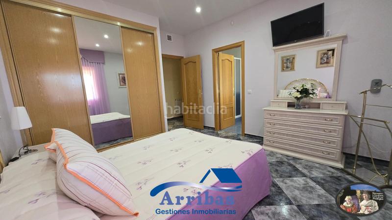 Foto e9d1e548-a371-4176-bed0-070a79cccc50. Xalet amb calefacció aparcament piscina a Escalona