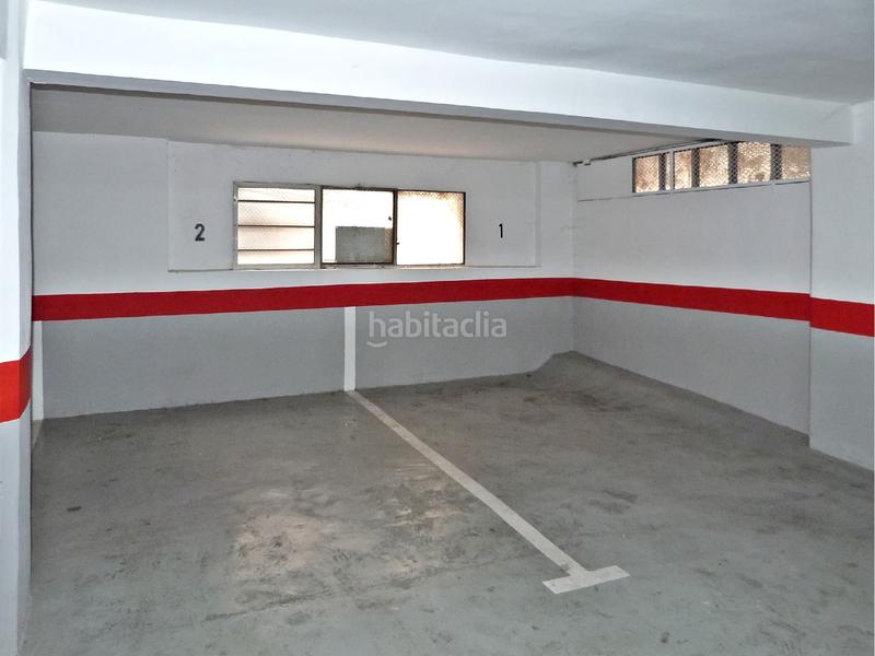 Foto c1a38641-a520-4ff2-815b-121a293eaf58. Aparcament cotxe a Xixona
