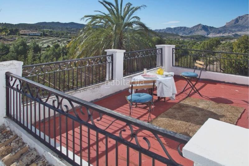 Foto c727b89b-552b-40be-abf2-5f9300aca3ae. Chalet mit parking in Xixona