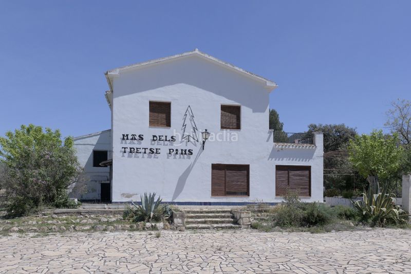 Foto db0ed592-2899-4134-a0b3-17da6ca9295b. Xalet amb aparcament a Xixona