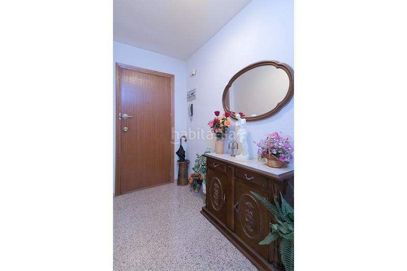 Foto abf18eb7-c737-4918-8b28-638e0326d1ca. Pis amb aparcament a Xixona