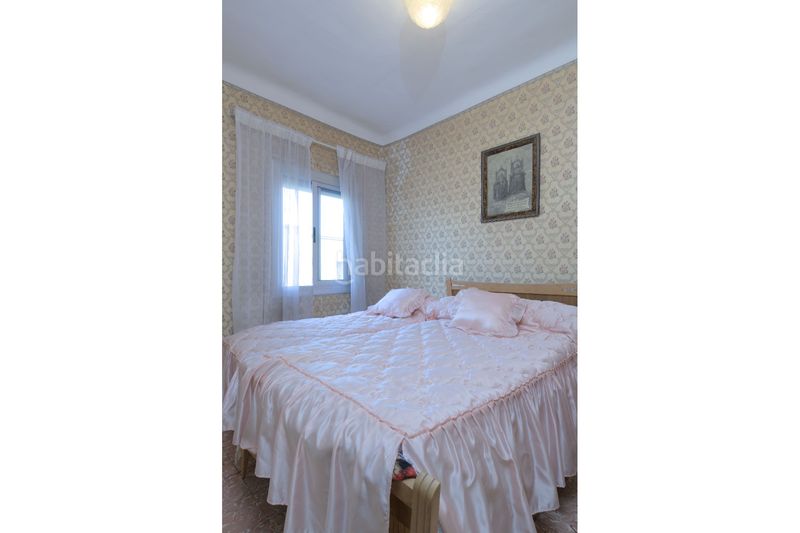 Foto 81c3fb38-11d2-4b3d-a0d7-6d924fecb13c. Pis a Xixona