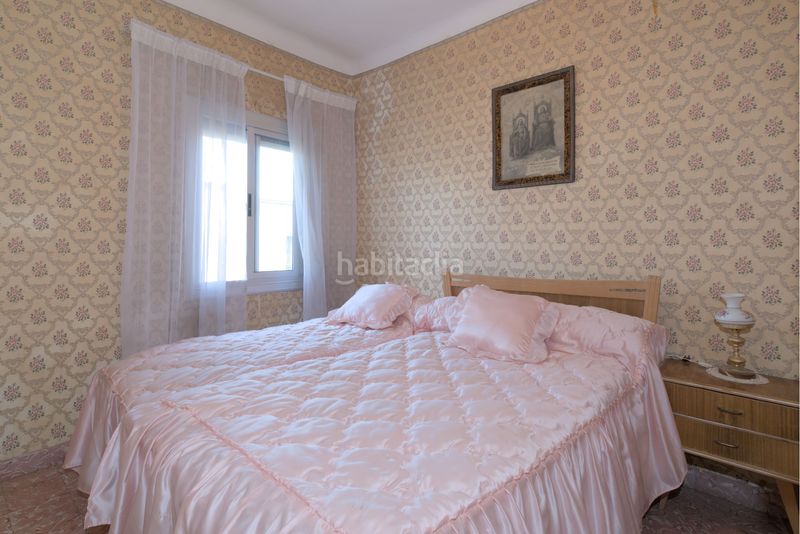 Foto c1d5fa60-4a0d-4150-aac3-0c11876e42d1. Pis a Xixona