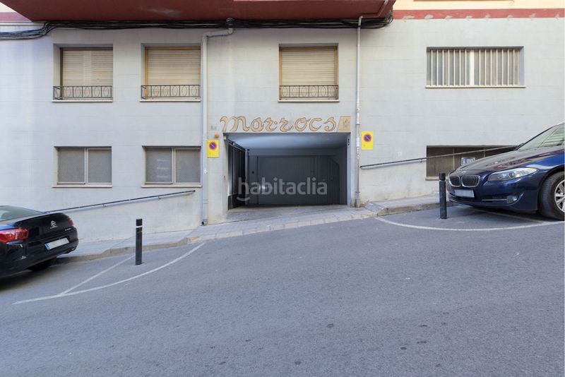 Foto aa7b4a47-72db-459c-84d2-6e278510a6f1. Aparcament cotxe a Xixona