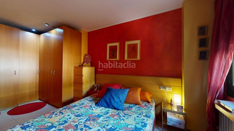 Foto d5491893-6def-4b6a-99e8-27f4ddf28438. Piso  de 4 habitaciones, parking y terraza con vistas a la devesa en Girona