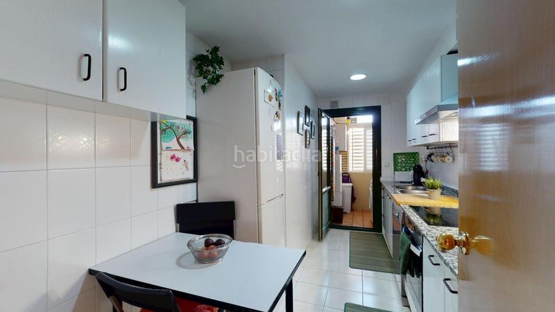 Foto fa89e448-b495-4eb7-87f3-ec6b233db19e. Piso  de 4 habitaciones, parking y terraza con vistas a la devesa en Girona