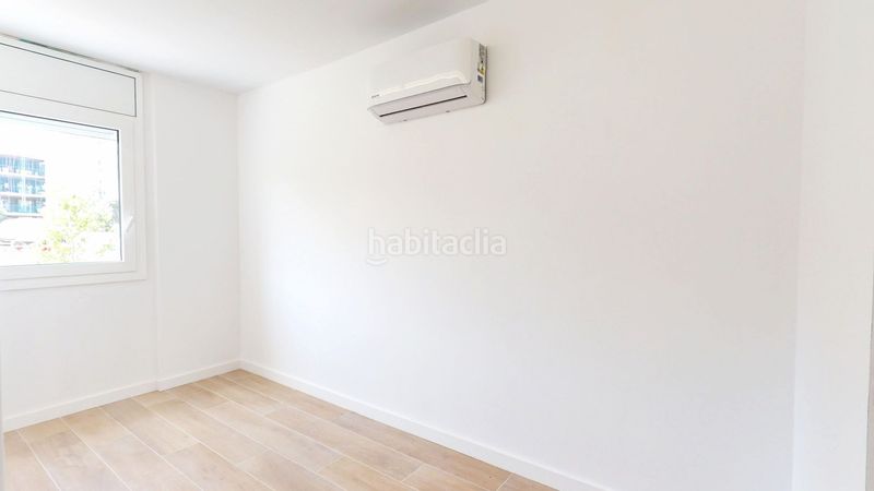 Foto 466b3580-bf54-40d7-aefc-b2a128403fc6. Dúplex amb calefacció a Montilivi Girona