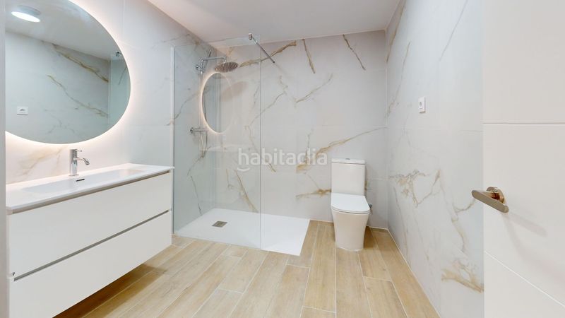 Foto 6579ce8d-c5e1-44ee-af59-f9f5d25ded7e. Dúplex amb calefacció a Montilivi Girona