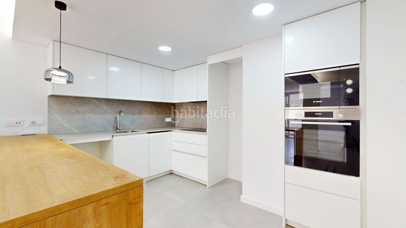 Foto 7e0179e9-1332-42da-9d45-254fe759b73b. Dúplex amb calefacció a Montilivi Girona